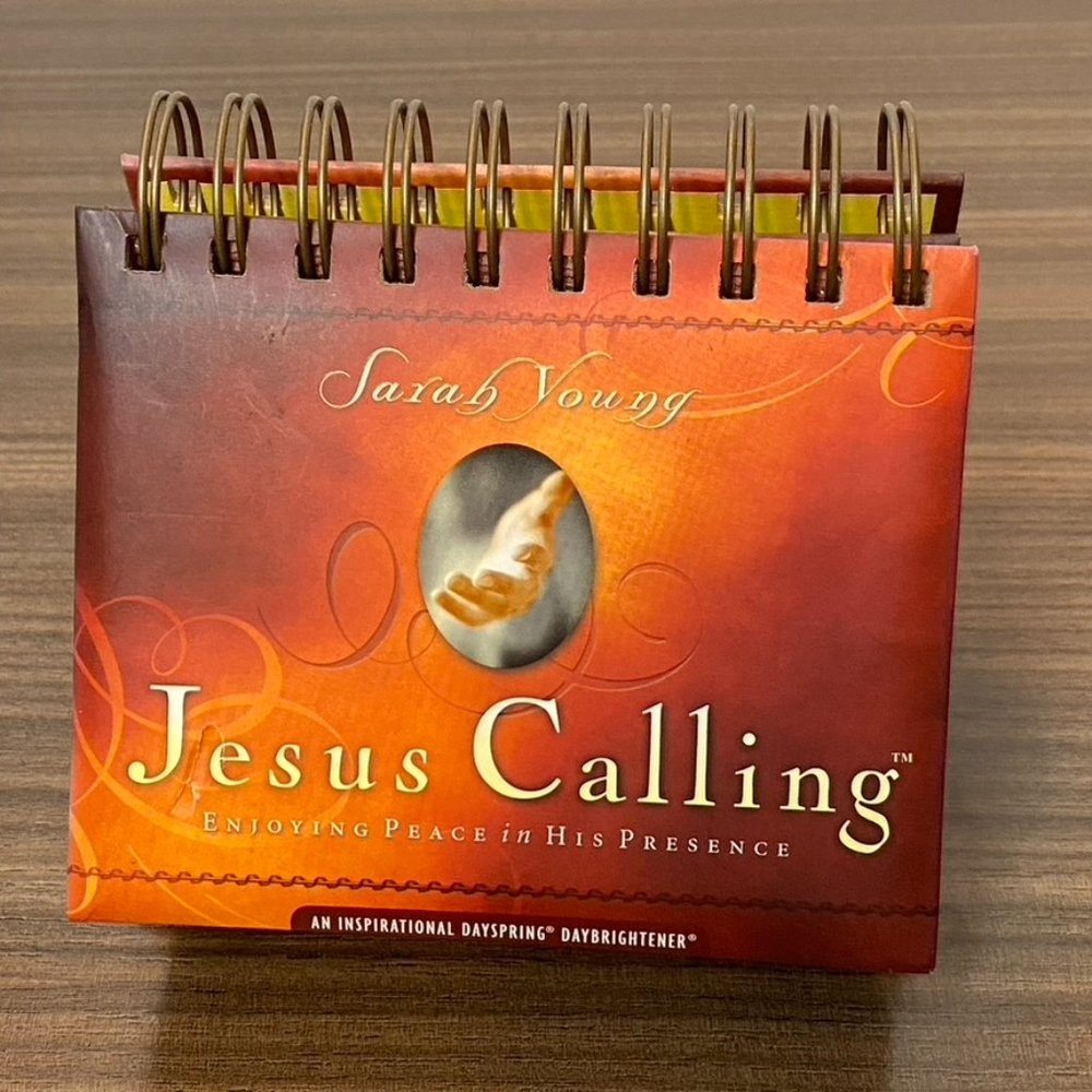 Dayspring ‘Jesus Calling’ by Sarah Young Daily Devotional Desk Flip Calendar